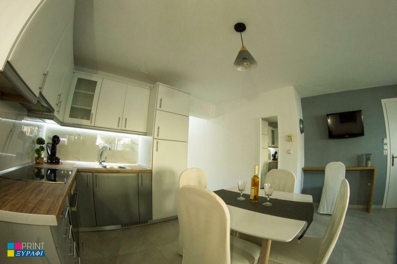 Evaggelia Design Suite Néa Péramos Buitenkant foto