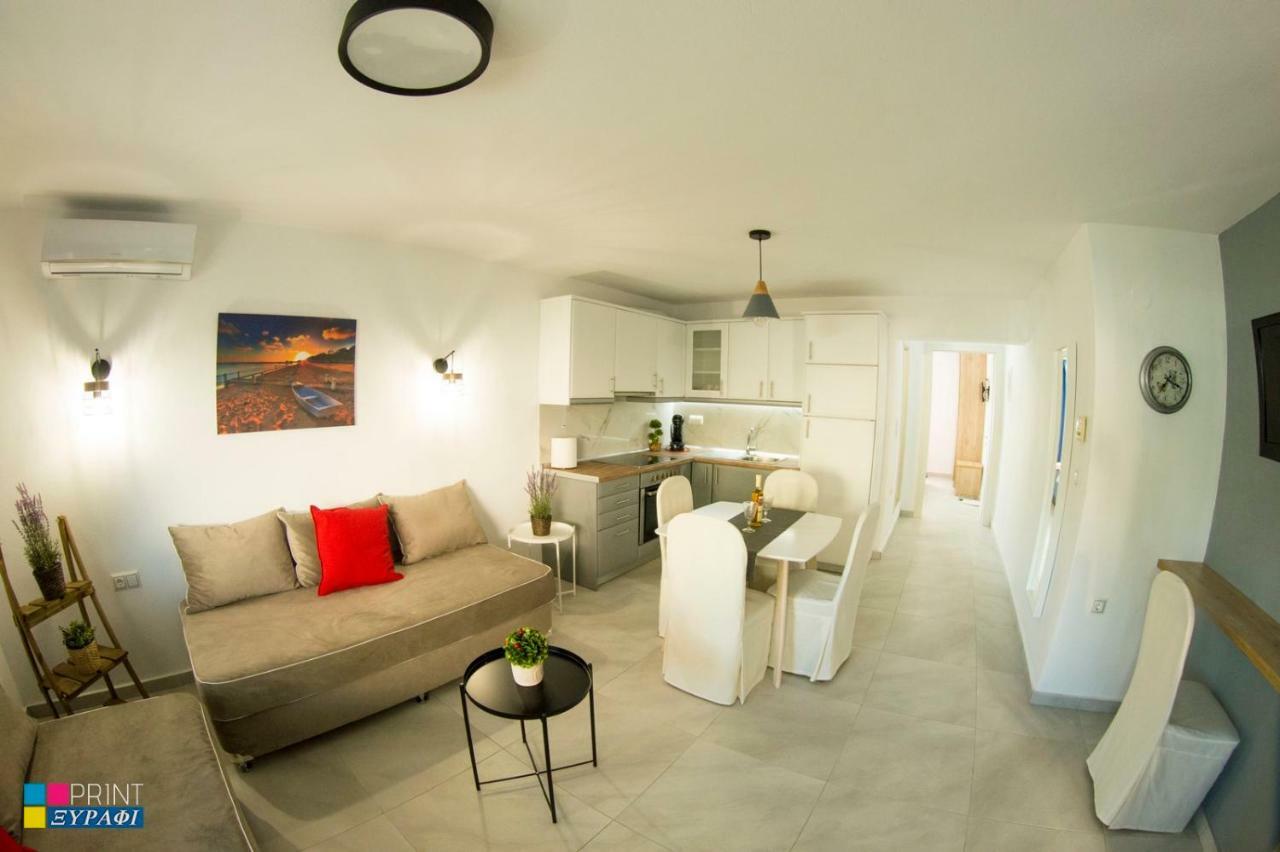 Evaggelia Design Suite Néa Péramos Buitenkant foto
